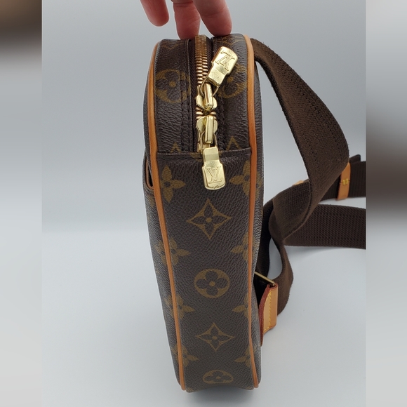 ๐ SOLD ๐ Louis Vuitton Pochette Gange - Picture 5 of 16